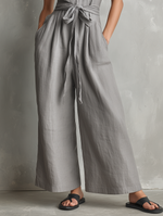Women's Minimalist Linen-Blend Zippered V-Neck Sleeveless Belted Jumpsuit