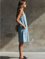 Effortless Chic Sleeveless Denim Shift Dress for Women