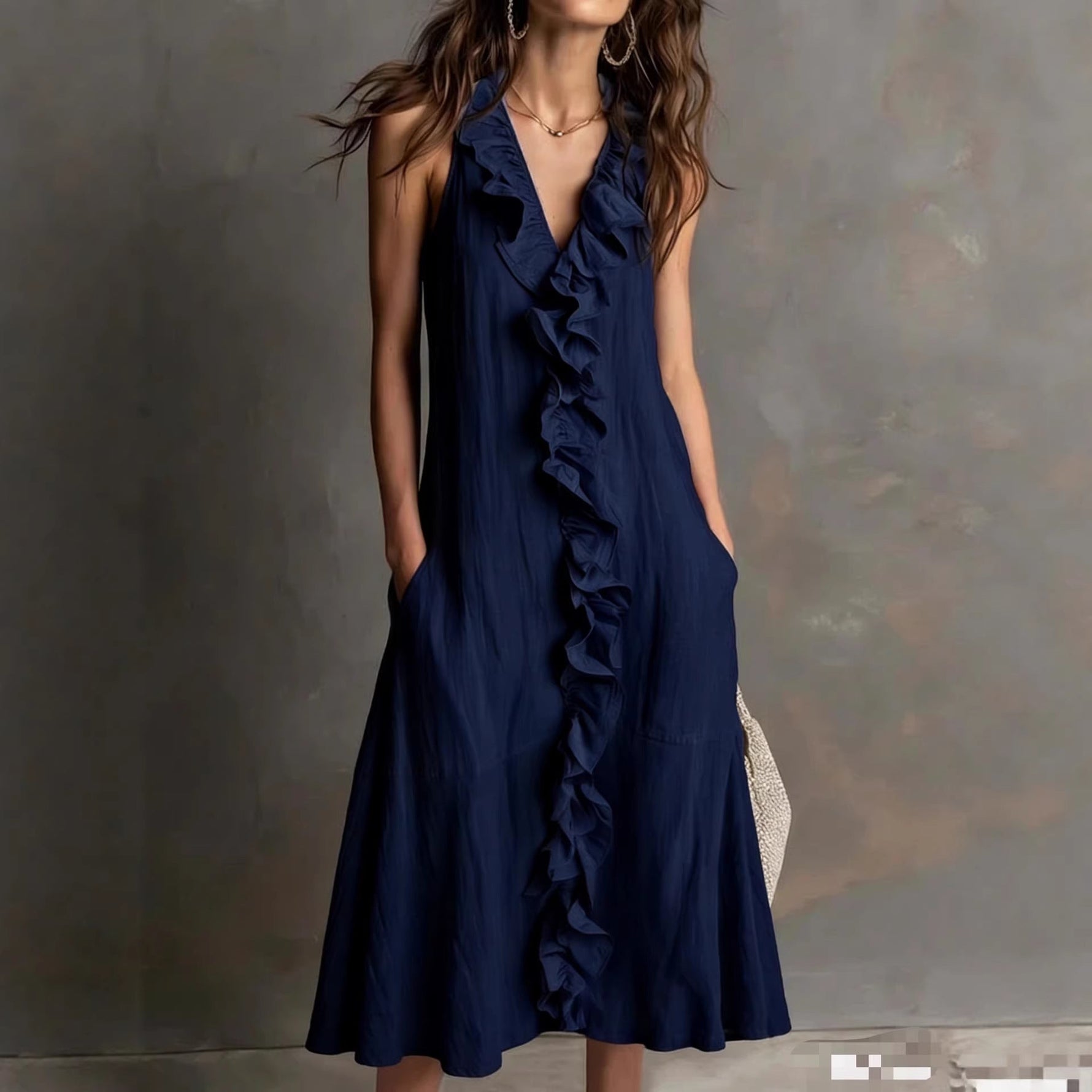 ?? Ruffle V-Neck Sleeveless Midi Dress